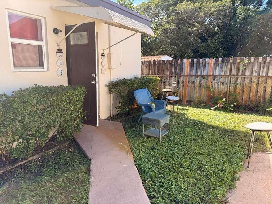 This spacious studio apartment is ideally located in the heart of Hallandale Beach. Enjoy the convenience of walking to Gulfstream and being just minutes from the beach, shopping, and dining. The unit includes central A/C, and water is covered in the rent. The property is professionally managed and offers quick approval for qualified applicants.