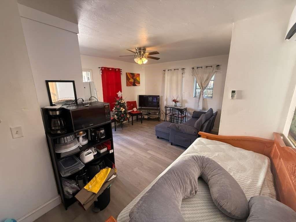 Hallandale Park 5-20 B - Residential Lease