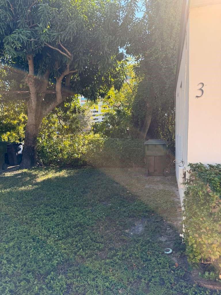 Hallandale Park 5-20 B - Residential Lease