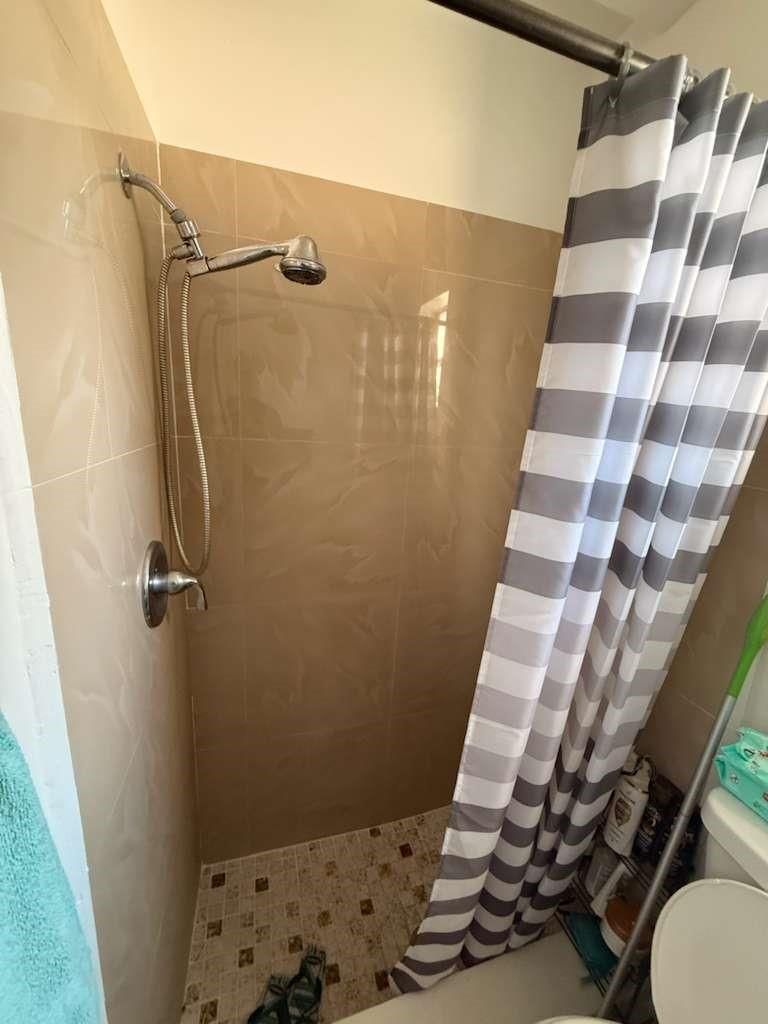 Hallandale Park 5-20 B - Residential Lease