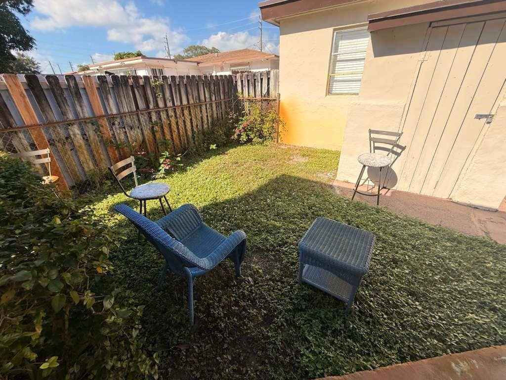 Hallandale Park 5-20 B - Residential Lease