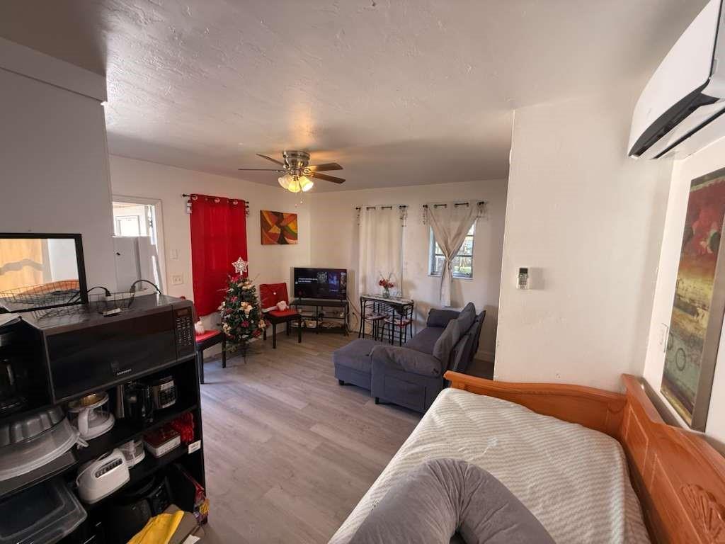 Hallandale Park 5-20 B - Residential Lease