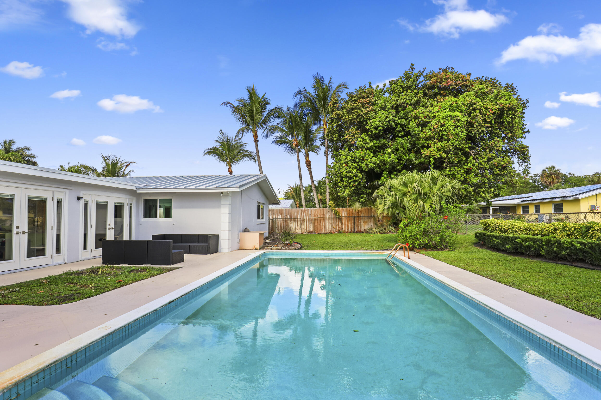 PALM BEACH GARDENS 6 - Residential