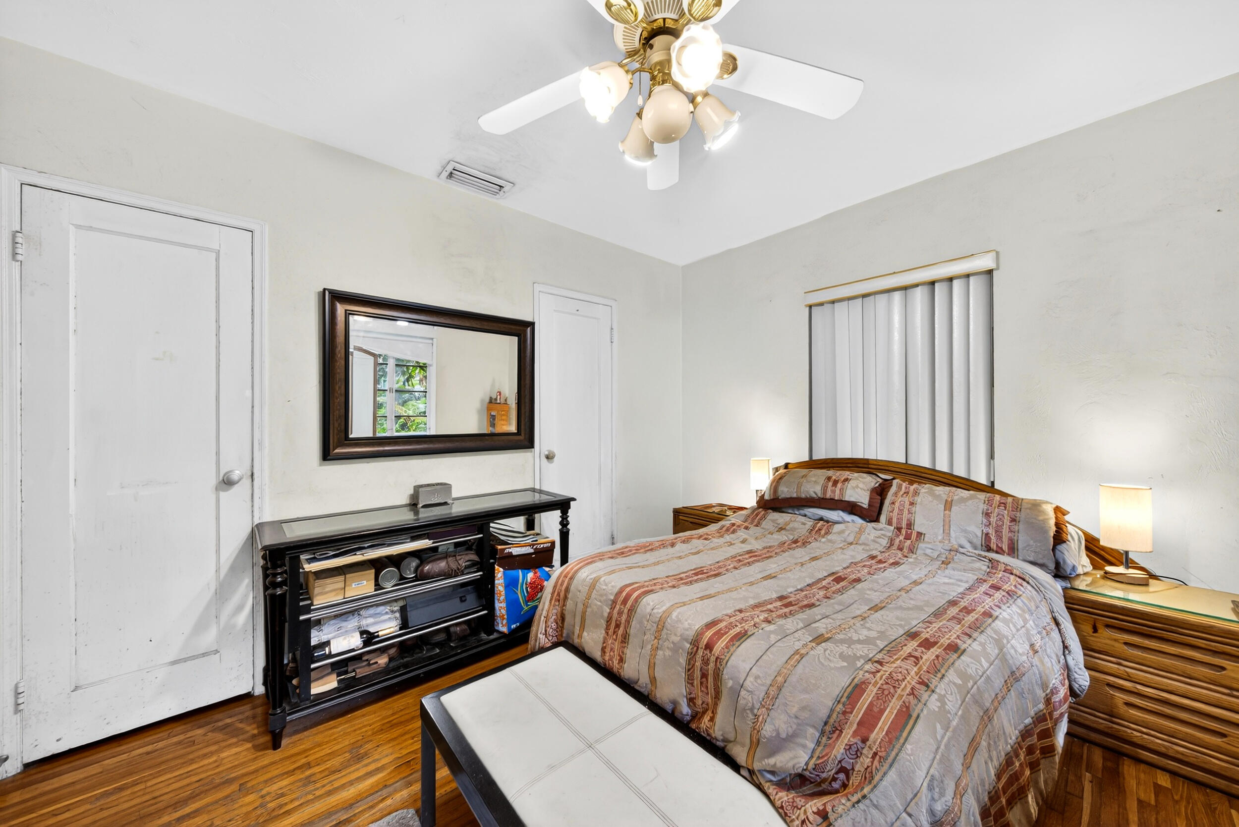 CORAL GABLES CRAFTS SEC - Residential