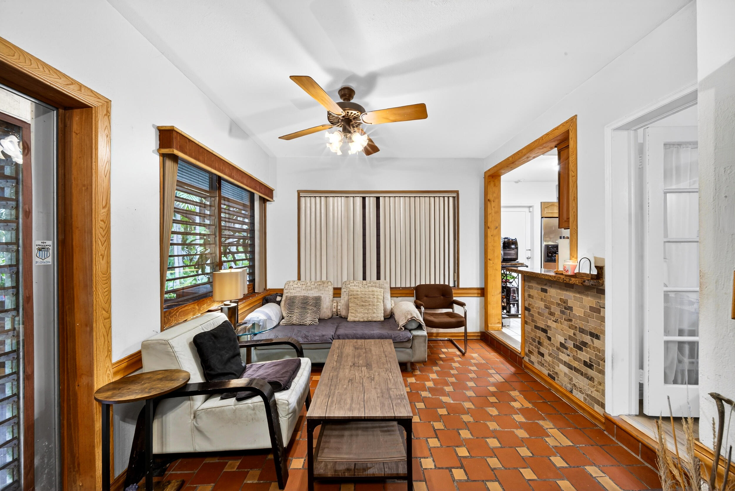 CORAL GABLES CRAFTS SEC - Residential