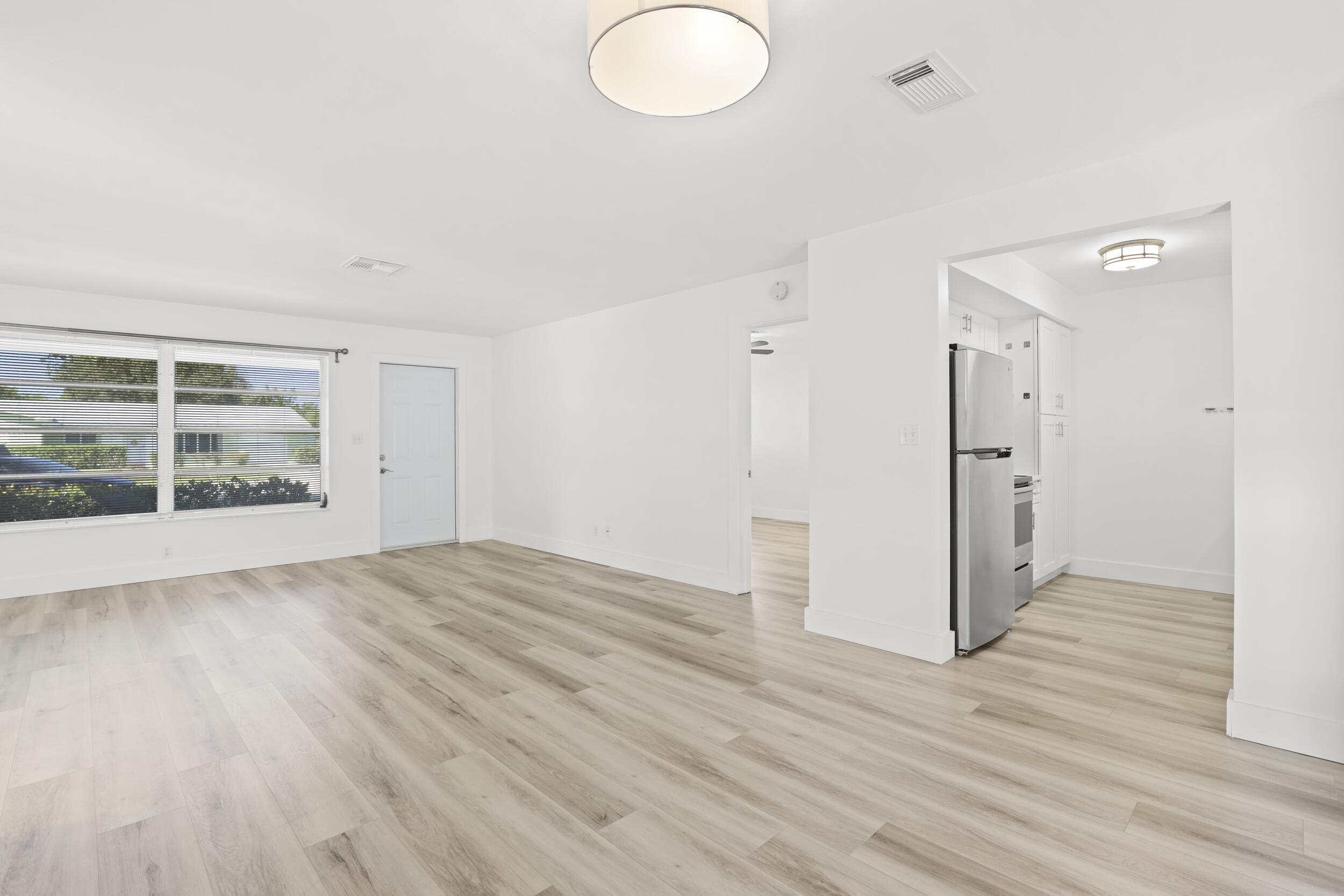 SOUTHGATE - Residential