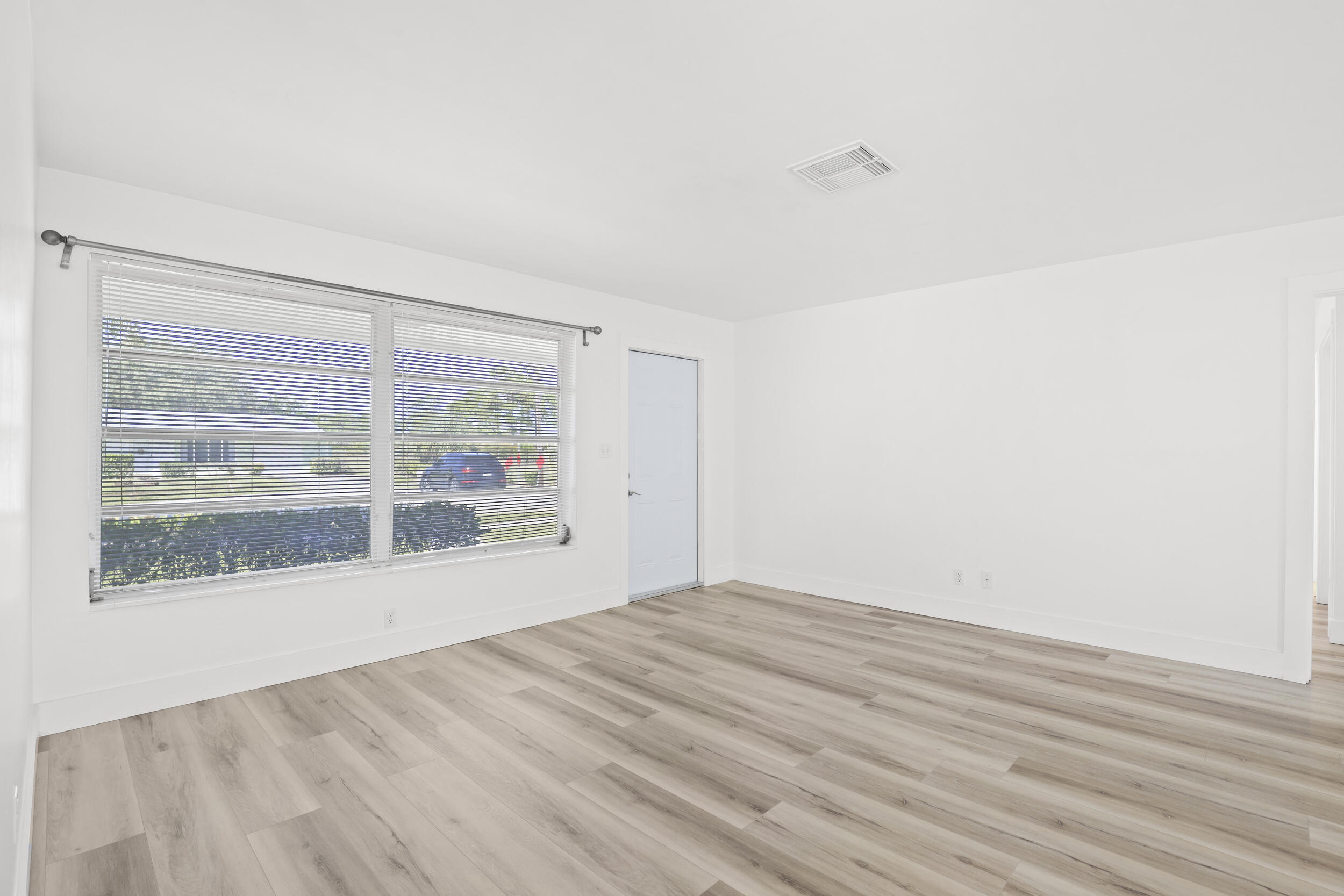 SOUTHGATE - Residential