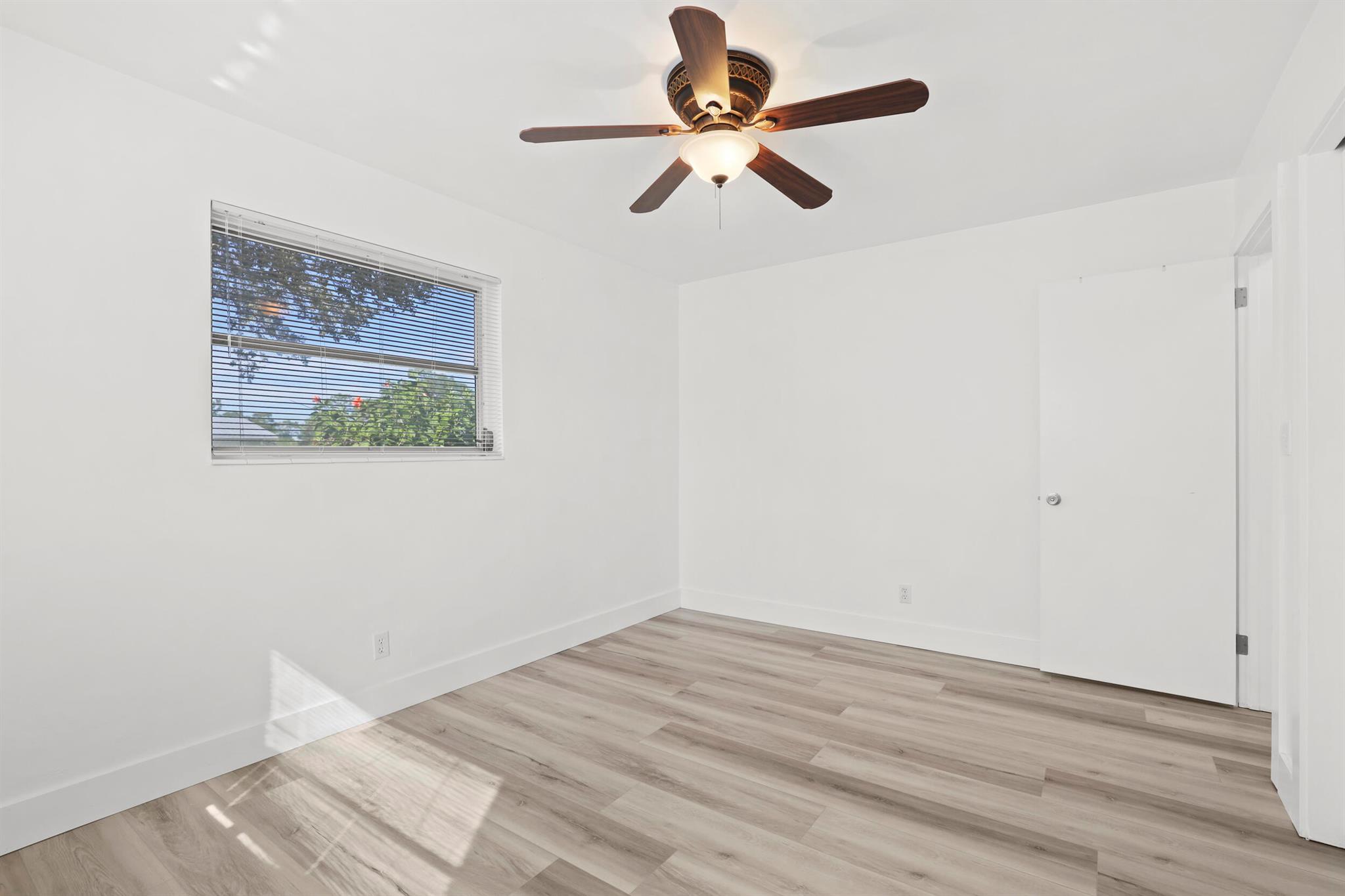 SOUTHGATE - Residential