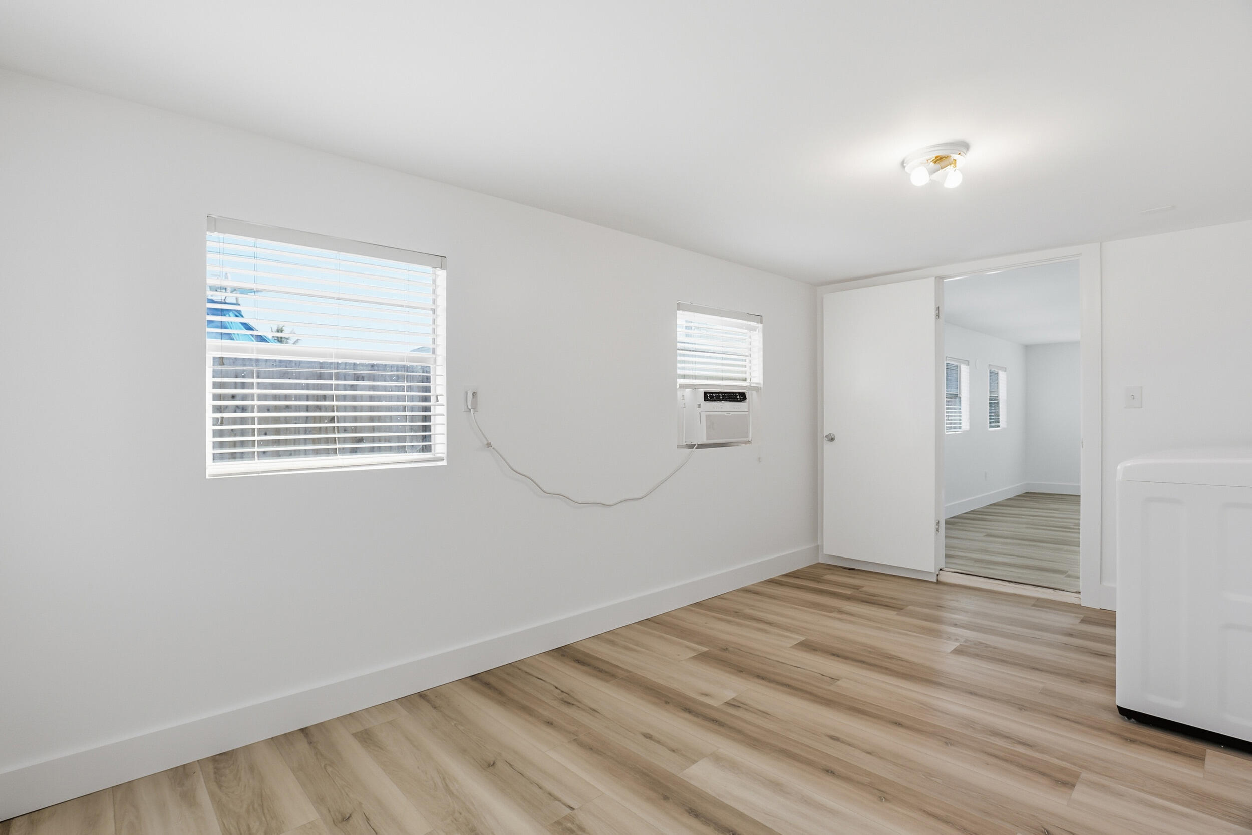 SOUTHGATE - Residential