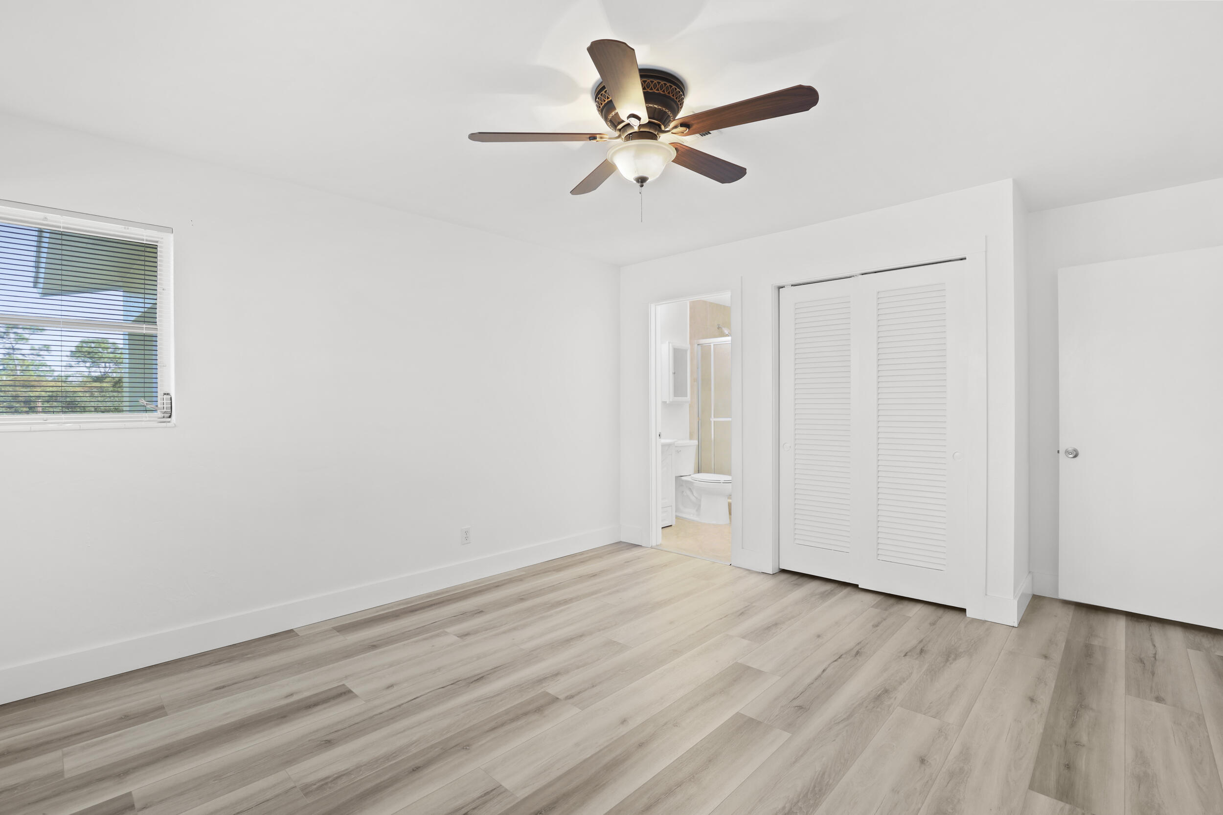 18905 SE Southgate Drive