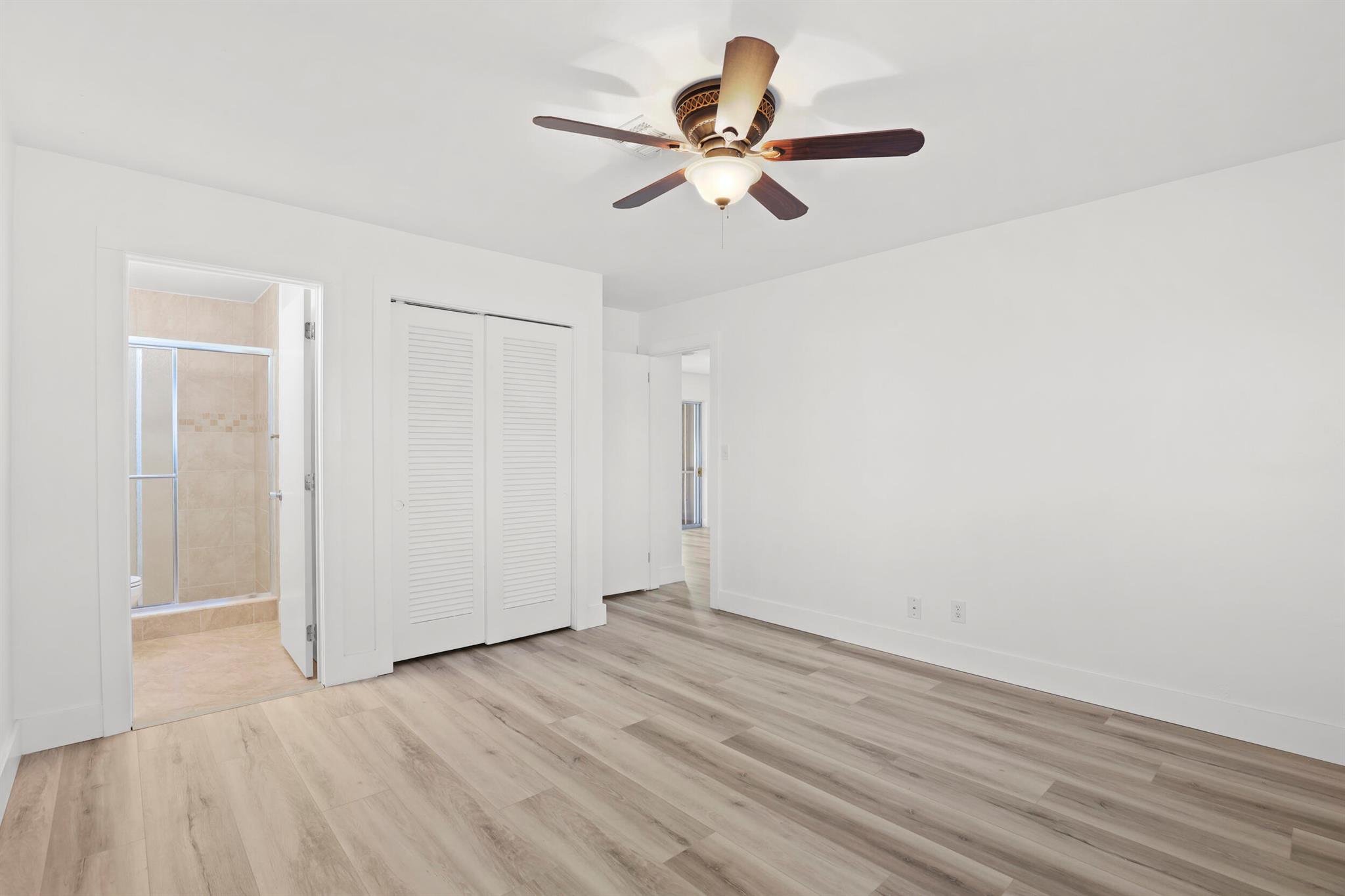 SOUTHGATE - Residential