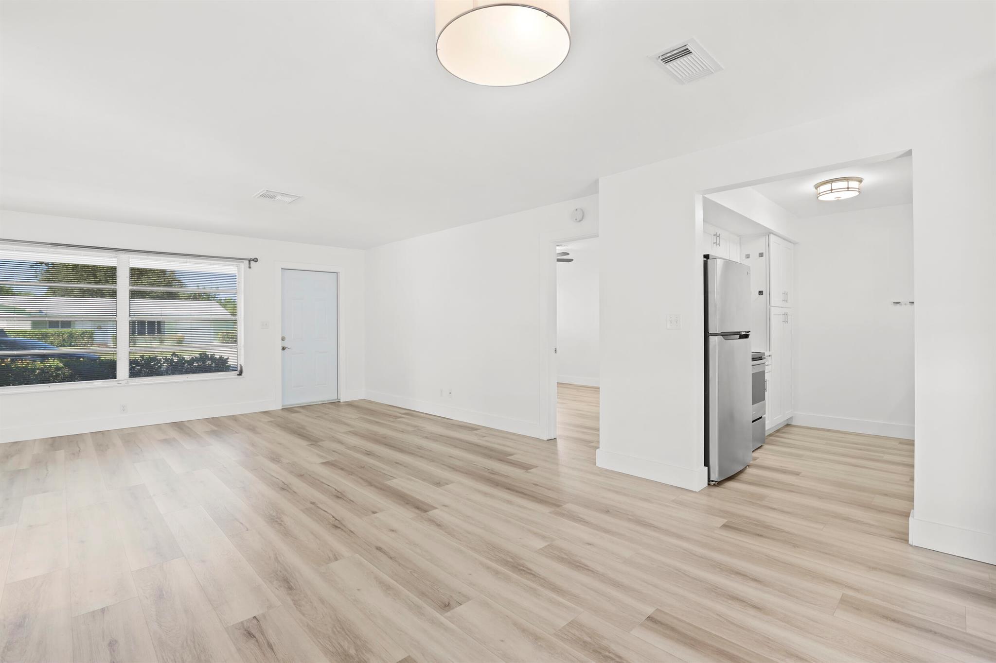 SOUTHGATE - Residential