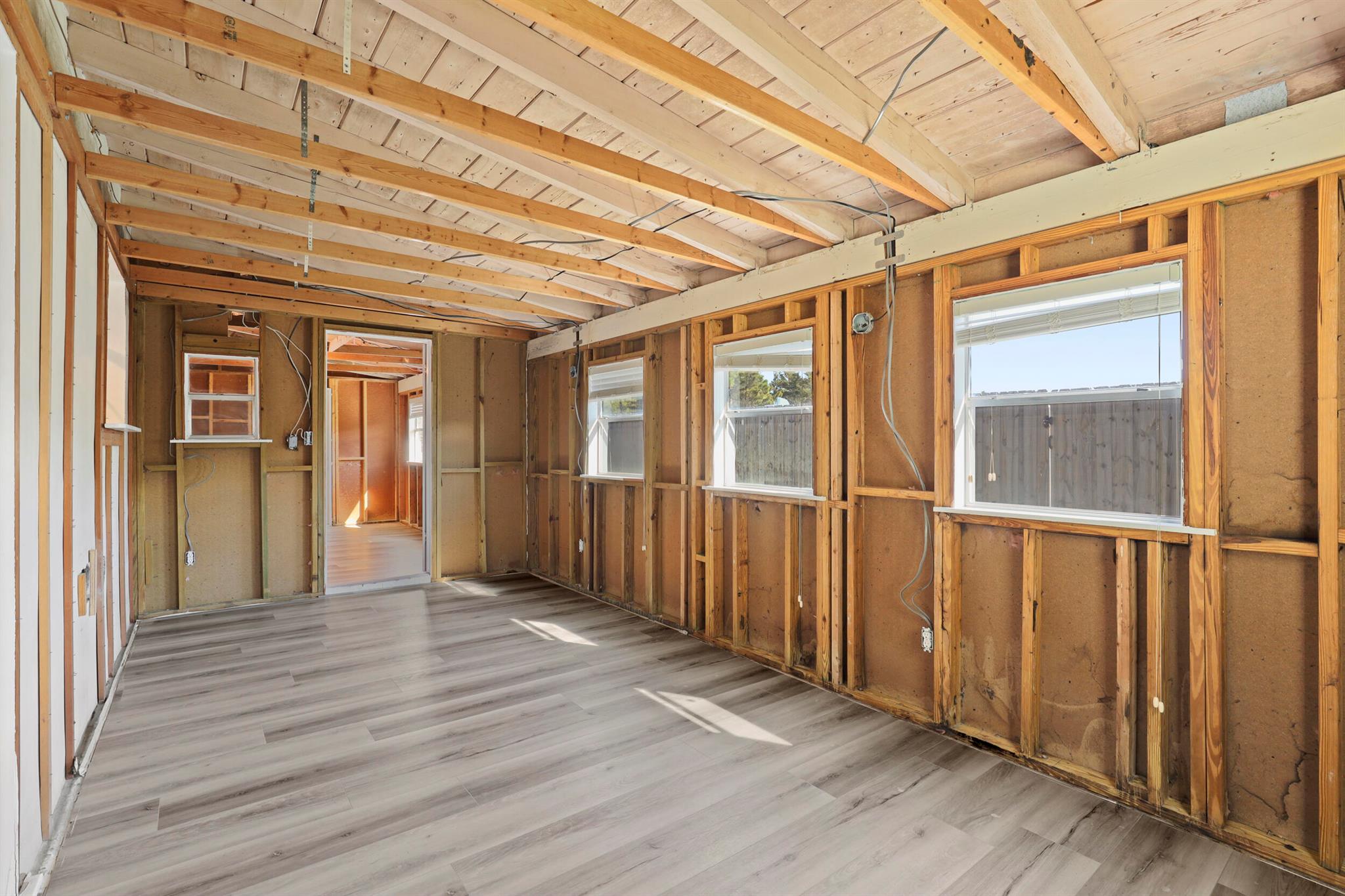 SOUTHGATE - Residential