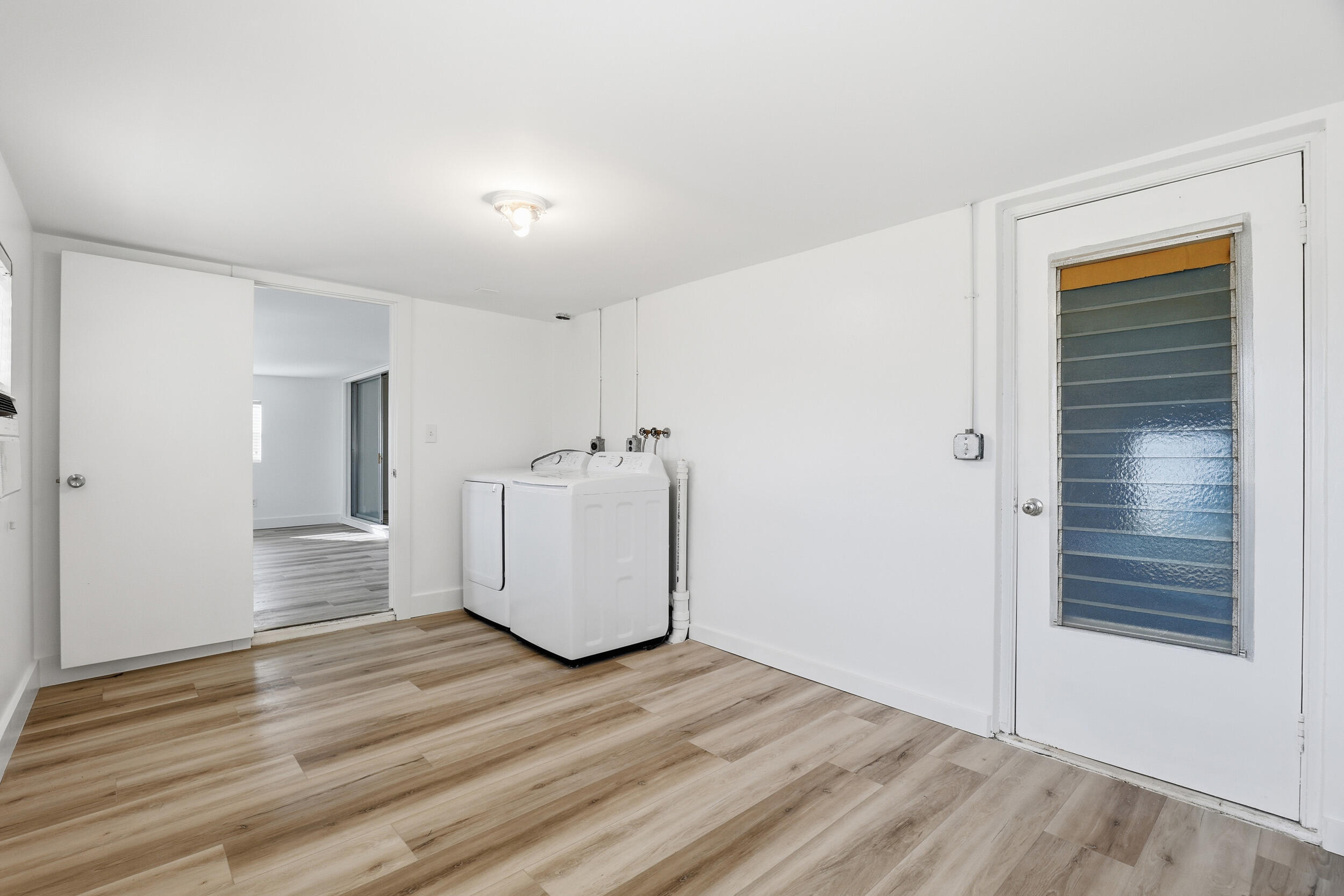 SOUTHGATE - Residential