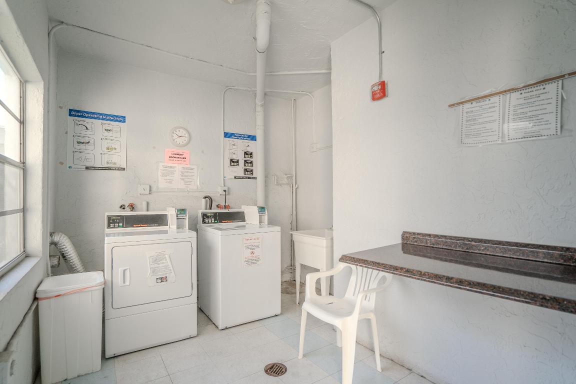 QUAIL RUN OF SUNRISE - Residential