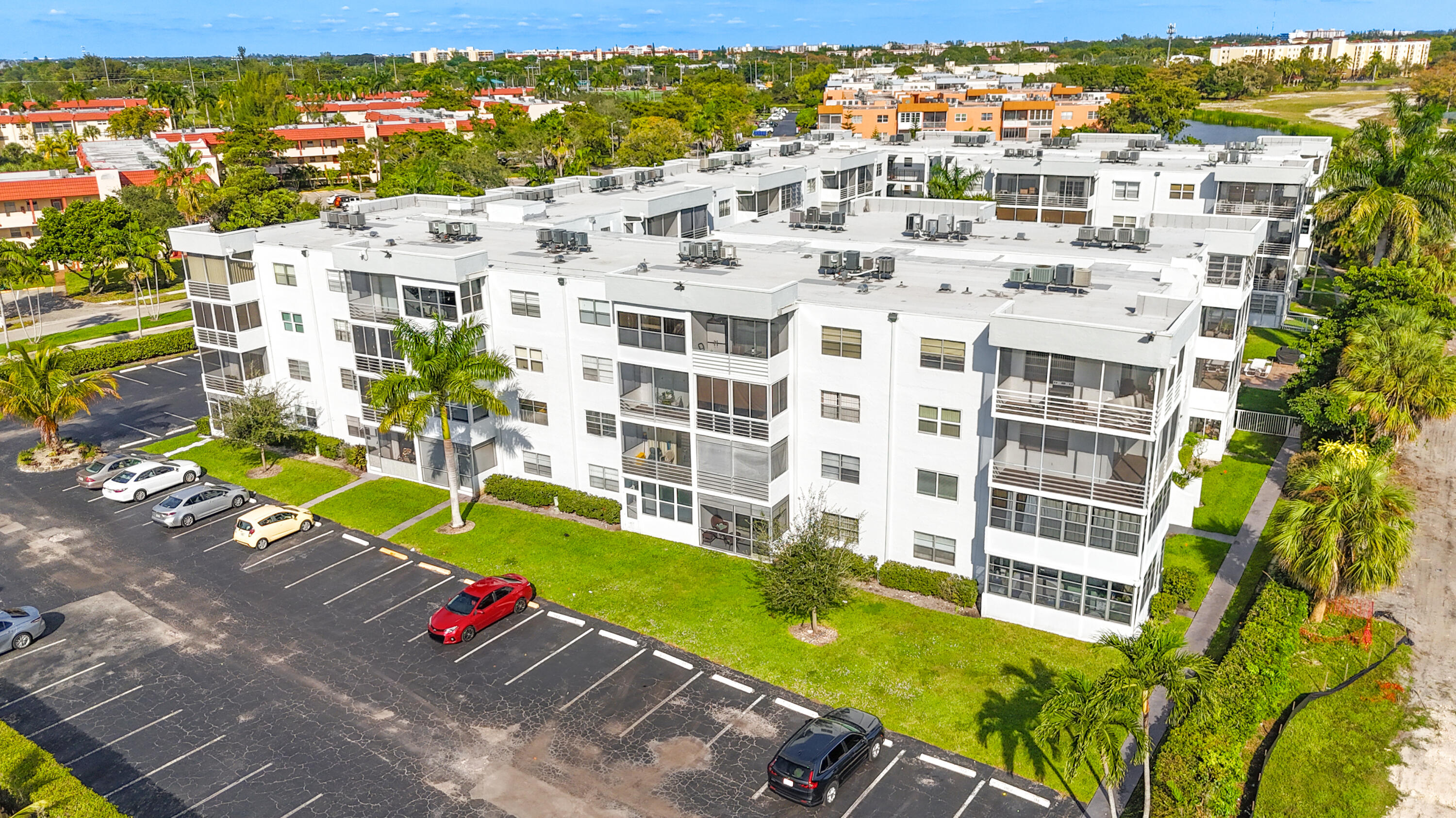 QUAIL RUN OF SUNRISE - Residential