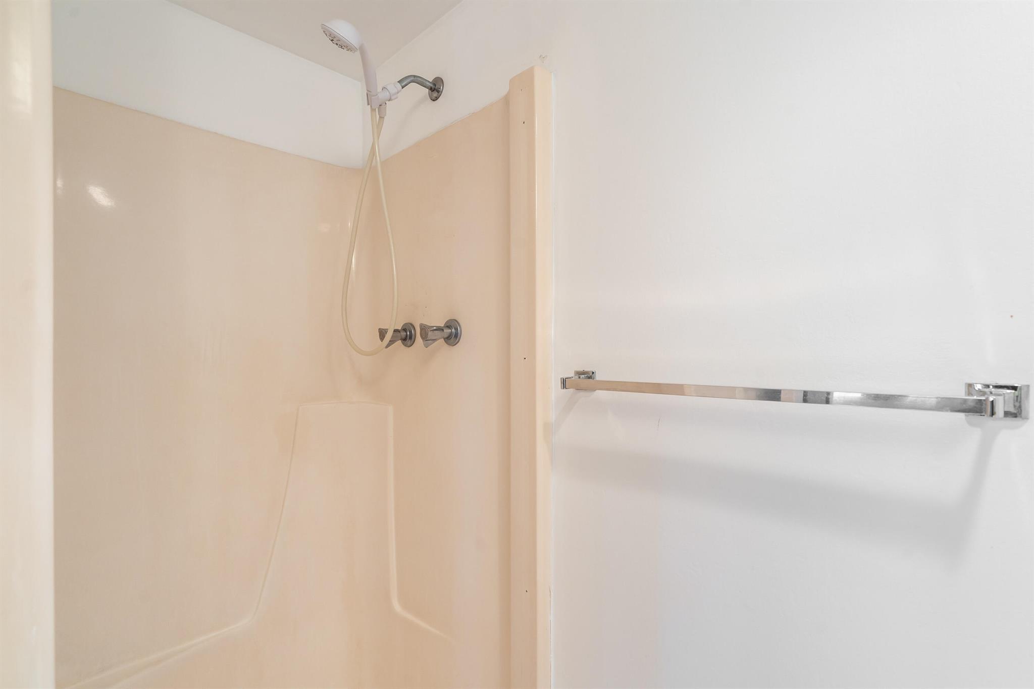 QUAIL RUN OF SUNRISE - Residential