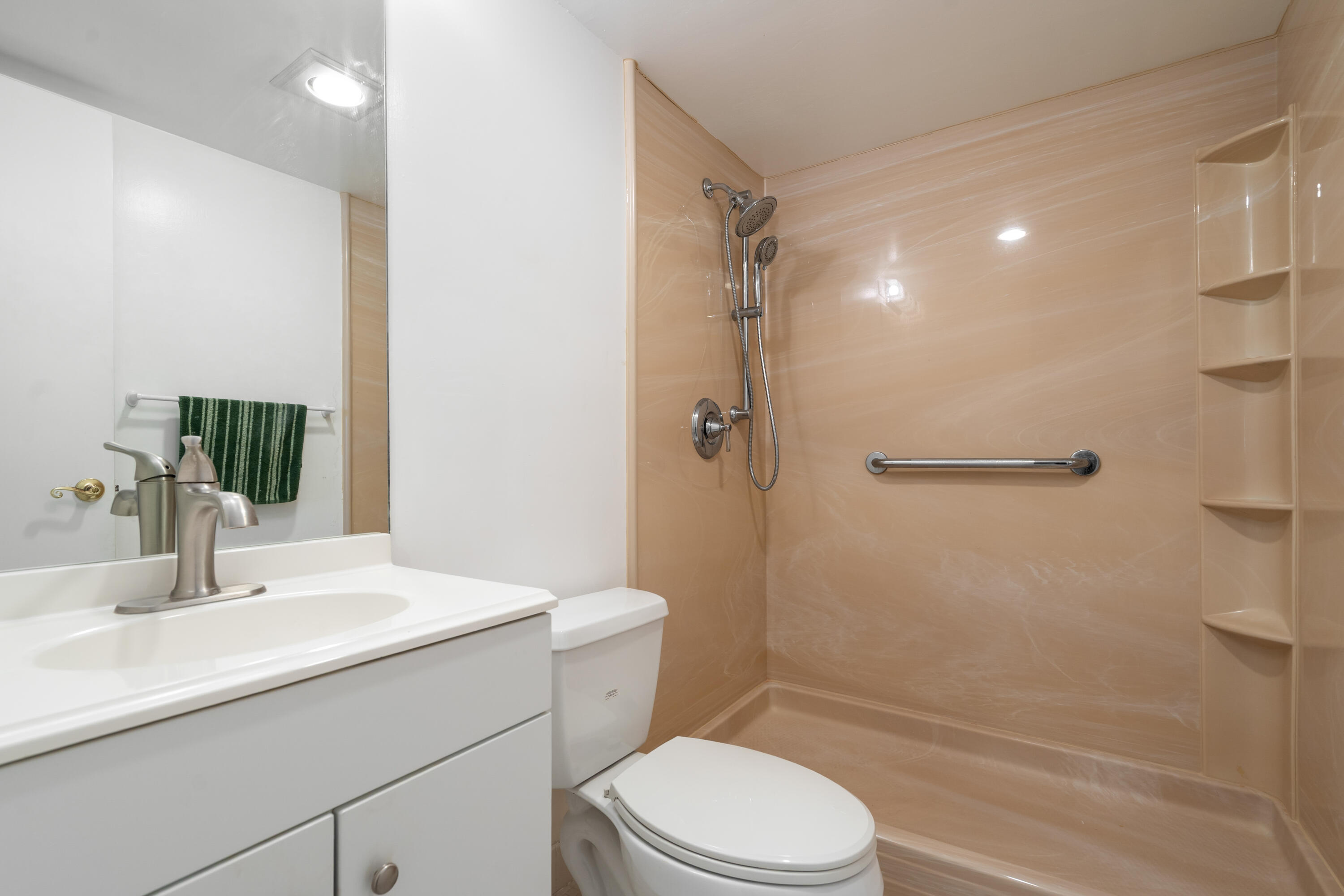 QUAIL RUN OF SUNRISE - Residential