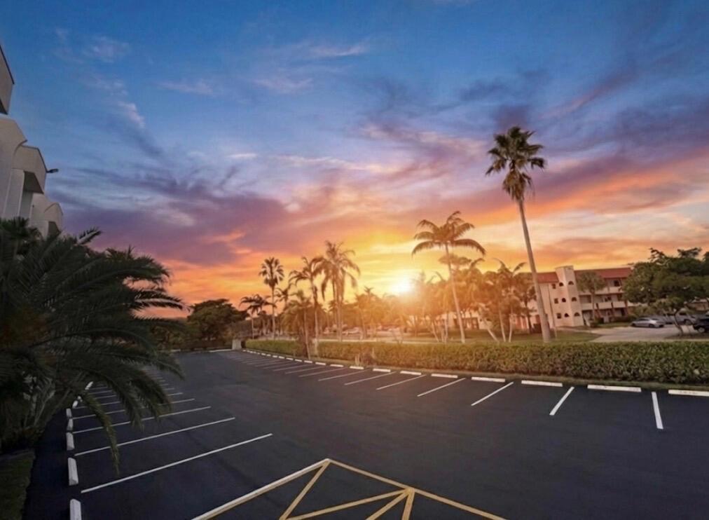 QUAIL RUN OF SUNRISE - Residential