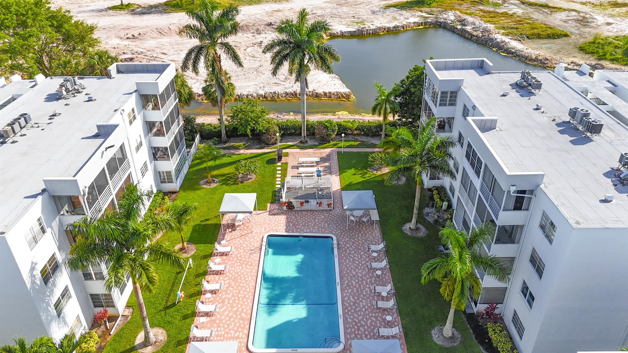 QUAIL RUN OF SUNRISE - Residential