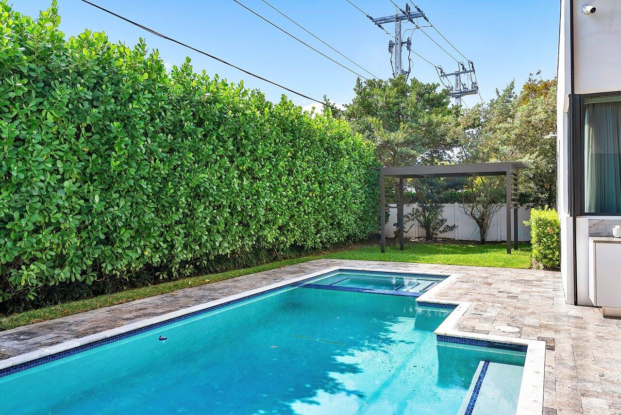 Boca Villas - Residential