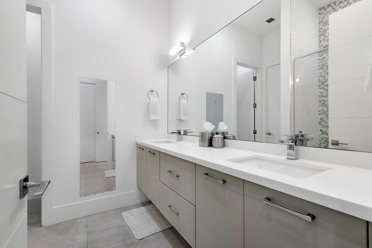 Boca Villas - Residential