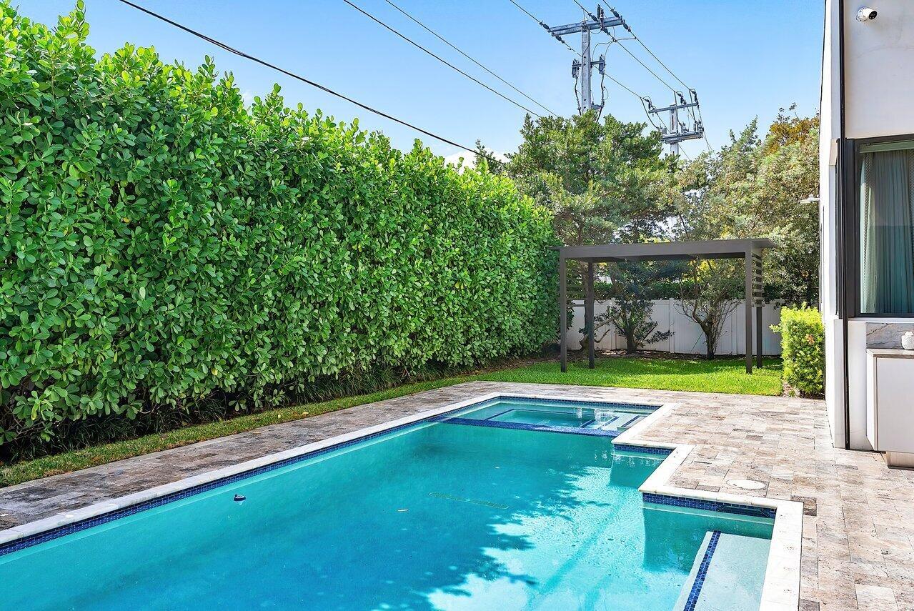 Boca Villas - Residential