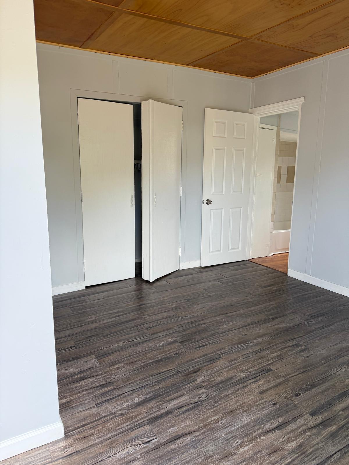 M E GOLDSMITH'S SUBDIVISION - Residential Lease