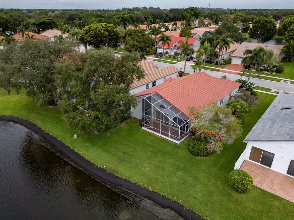 Photo of 7932 Sailing Shores Terrace, Boynton Beach, FL 33437 (MLS # F10526753)