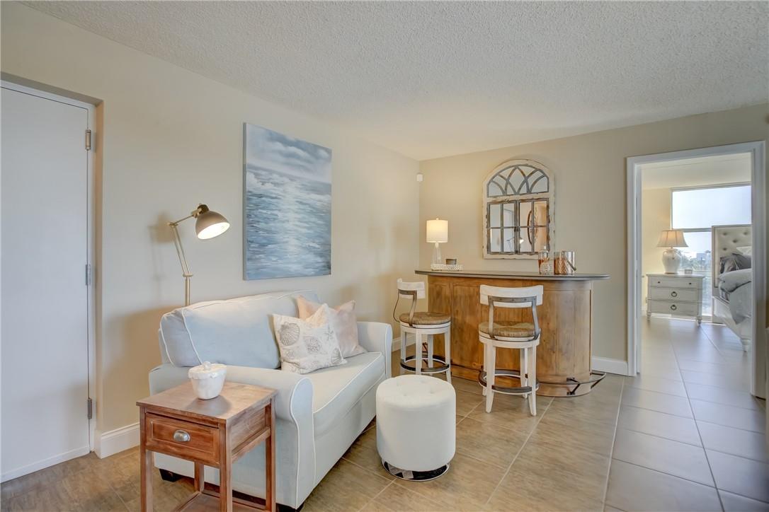 Vantage View Condo - Residential Lease