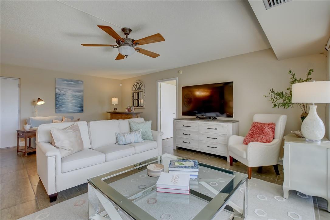 Vantage View Condo - Residential Lease