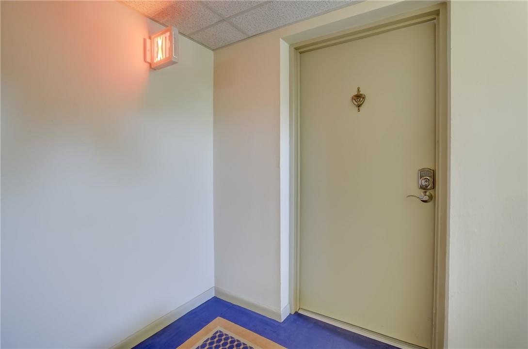 Vantage View Condo - Residential Lease