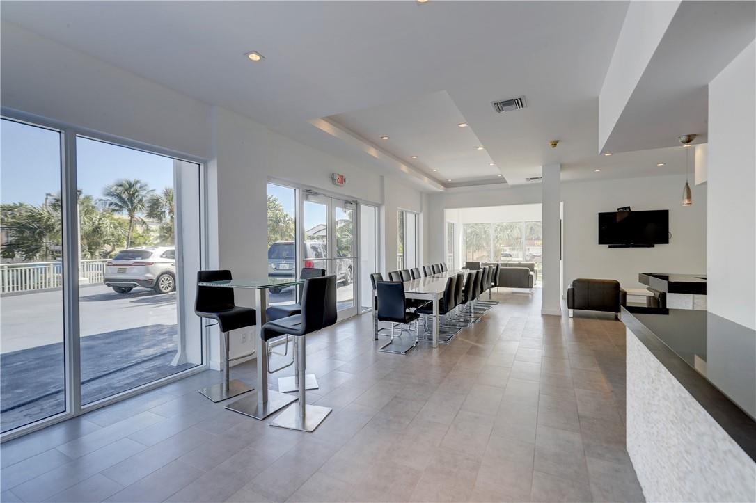 Vantage View Condo - Residential Lease