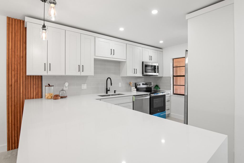Photo of 9293 Vista Del Lago #15c, Boca Raton, FL 33428 (MLS # B26047949)