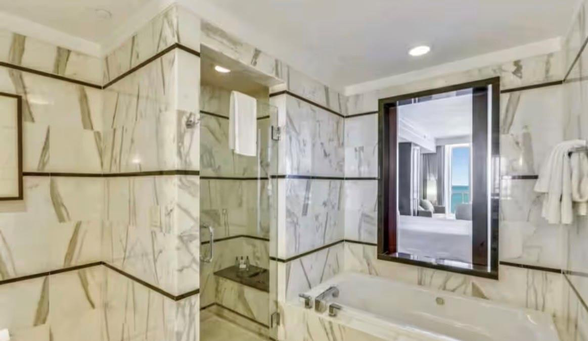 FONTAINEBLEAU III SORENTO - Residential