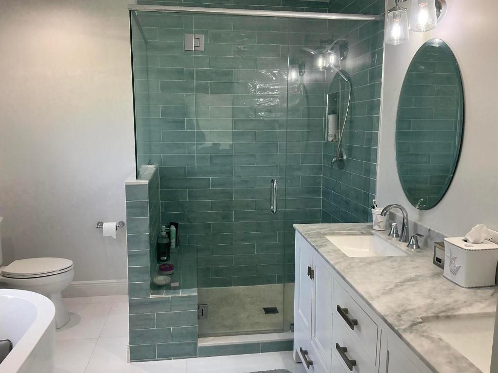 Photo of 18 Holly Drive, Boynton Beach, FL 33436 (MLS # R11107205)