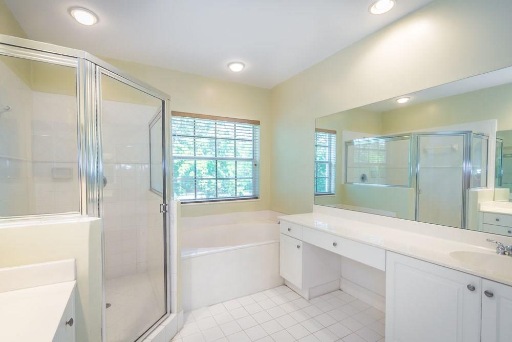 LAKEVIEW WEST 158-44 B TH - Residential