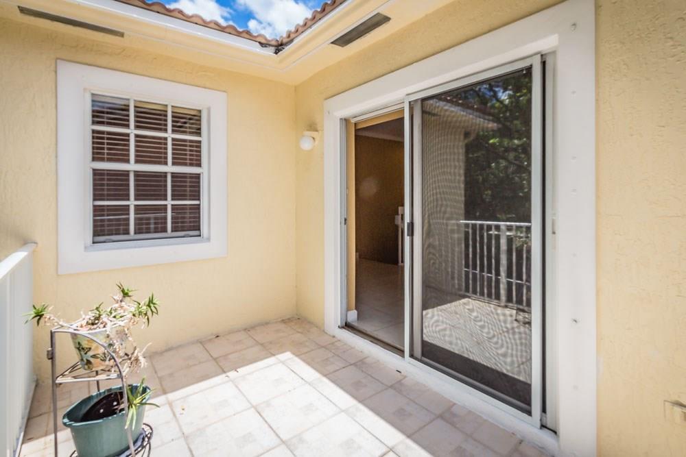 LAKEVIEW WEST 158-44 B TH - Residential