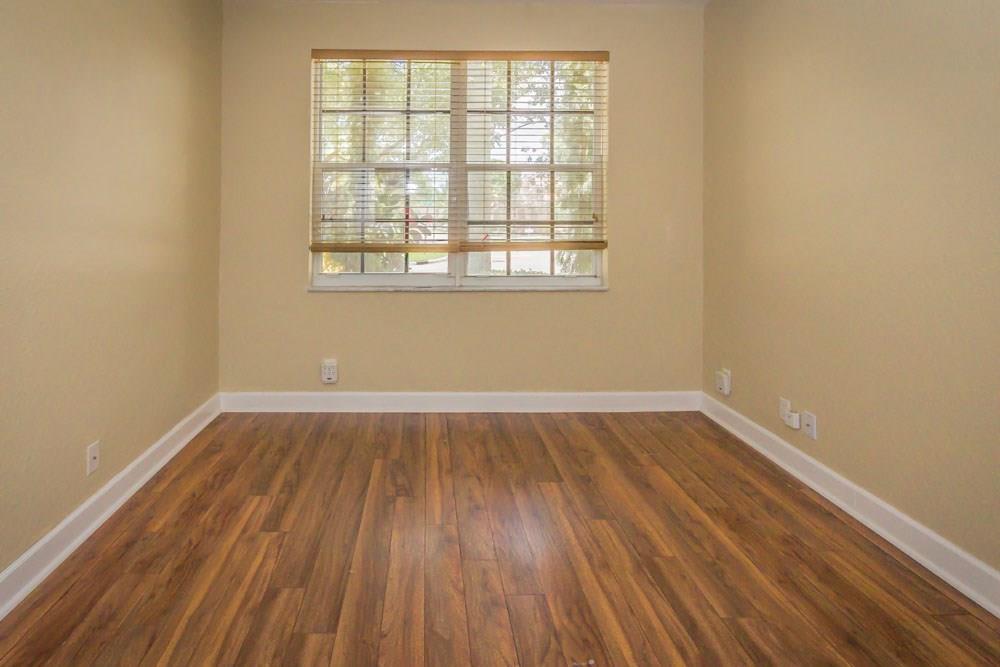 LAKEVIEW WEST 158-44 B TH - Residential