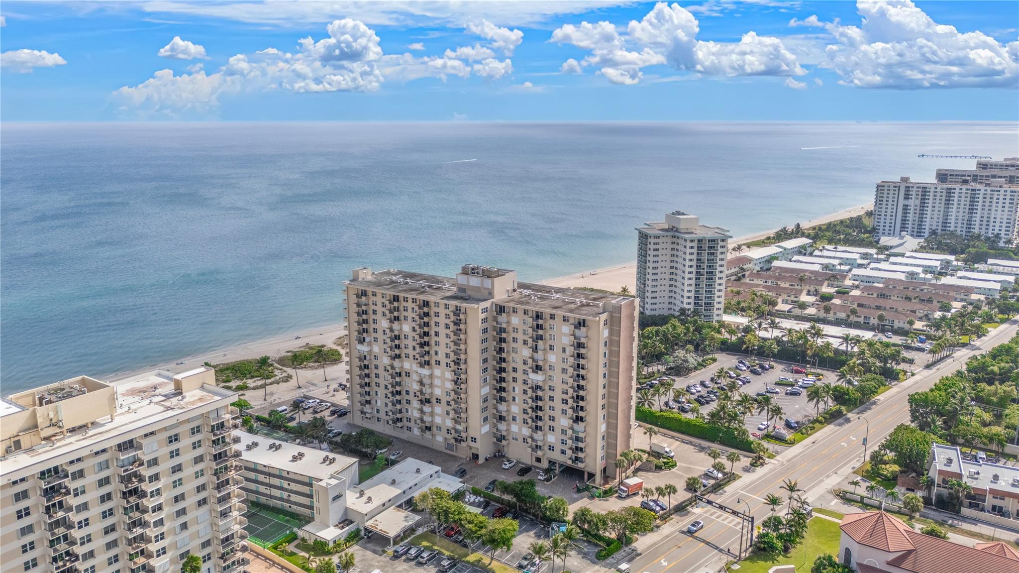 Royal Coast - Residential