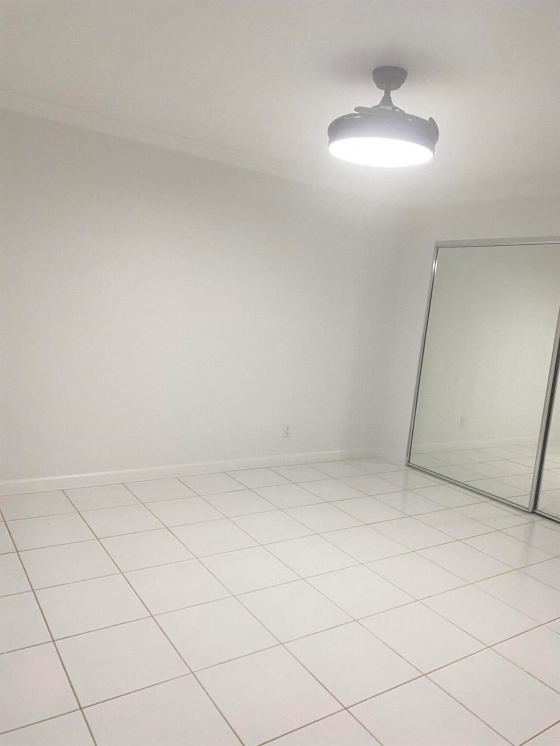 AMERICAN HOMES AT BOCA RA - Residential Lease