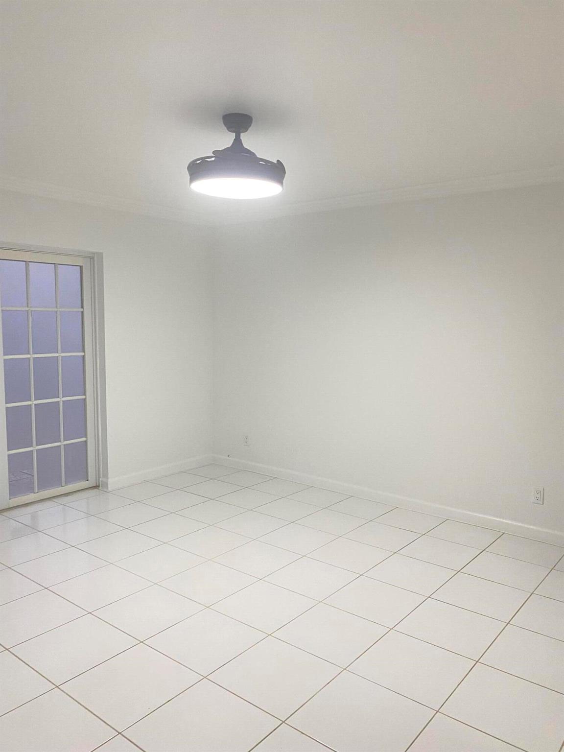 AMERICAN HOMES AT BOCA RA - Residential Lease