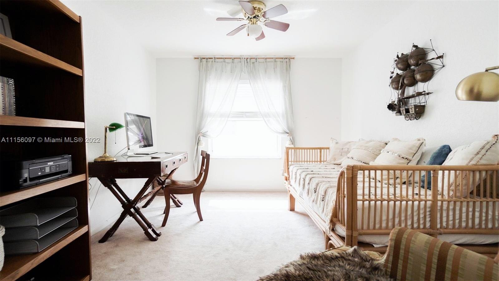 TROPICAL LAKES PH 2 - Residential Lease