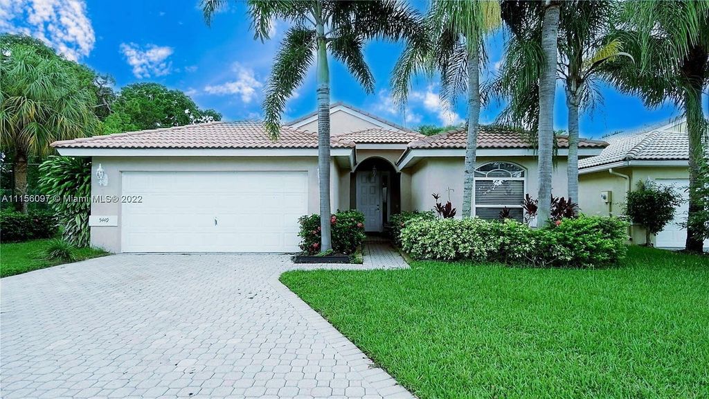 Photo of 5449 Grande Palm Circle, Delray Beach, FL 33484 (MLS # R11145922)