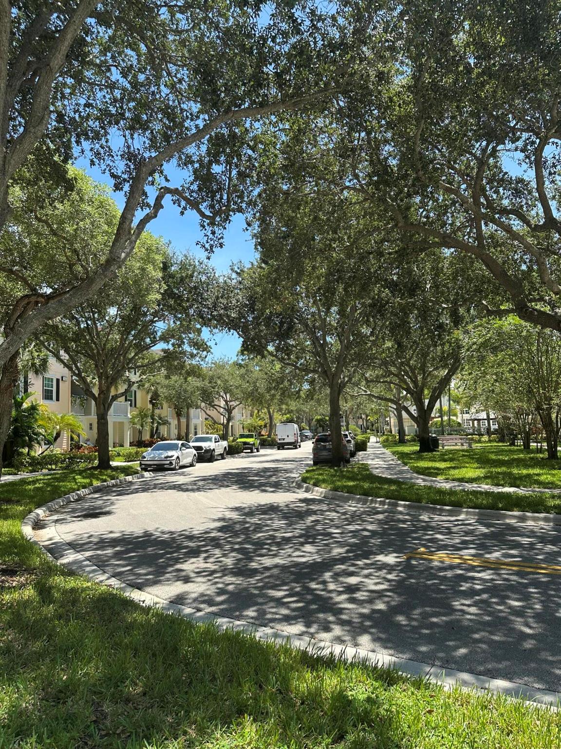 SOMERSET AT ABACOA CONDO - Residential Lease