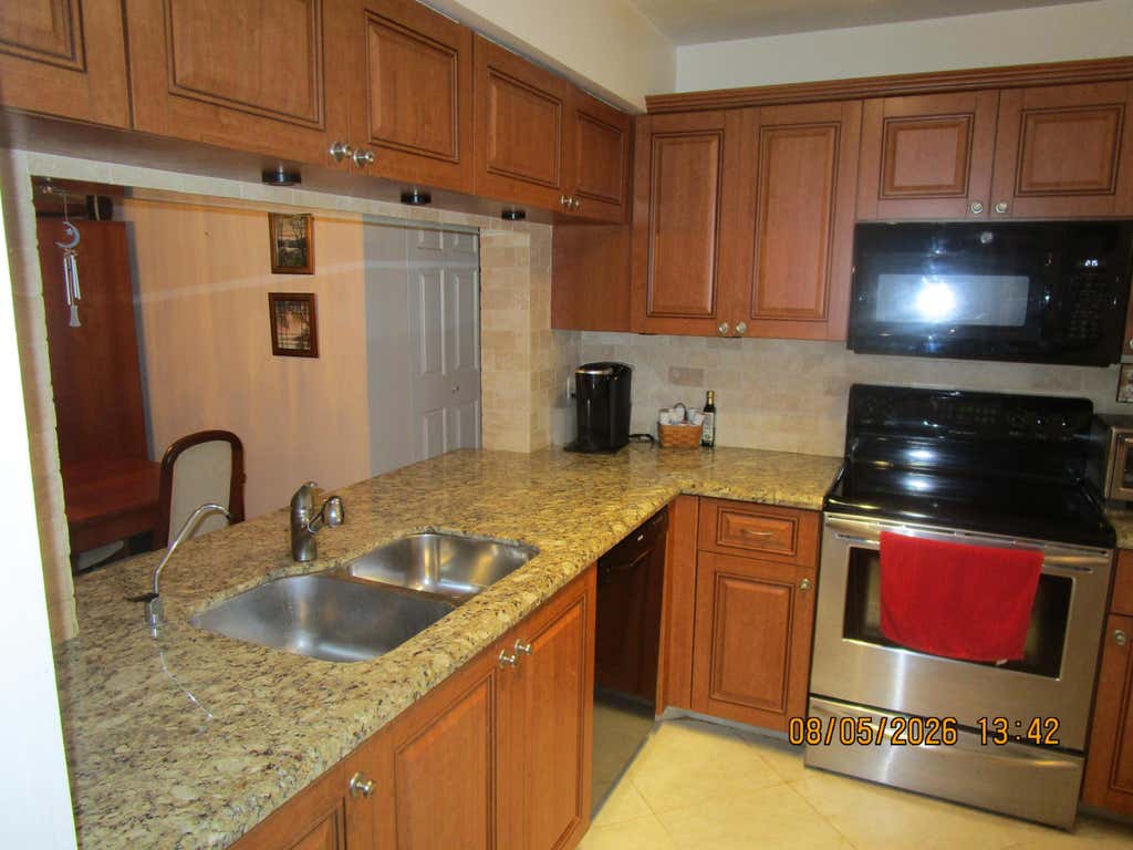 Photo of 10422 NW 24TH Place #307, Sunrise, FL 33322 (MLS # B26061380)