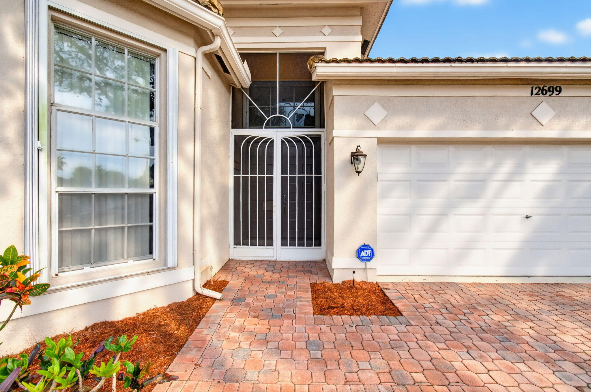 12699 Via Lucia, Boynton Beach, FL, 33436/$512,500 2 12699 Via Lucia