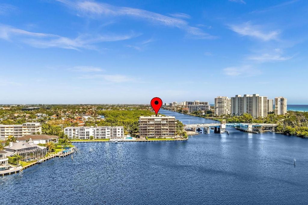 Photo of 900 NE Spanish River Boulevard #4e, Boca Raton, FL 33431 (MLS # R11140822)