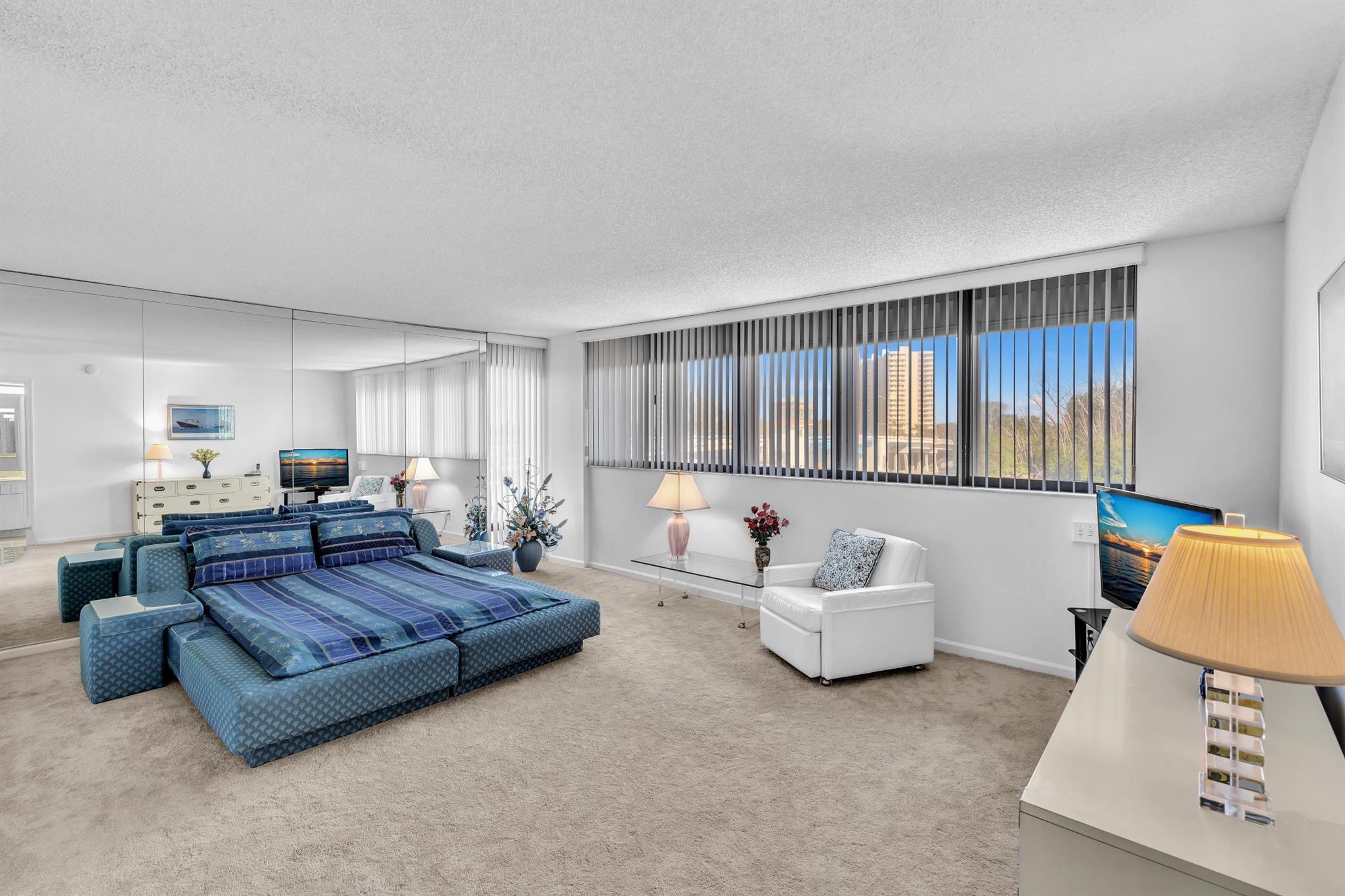 ROGERS EAST CONDO - Residential