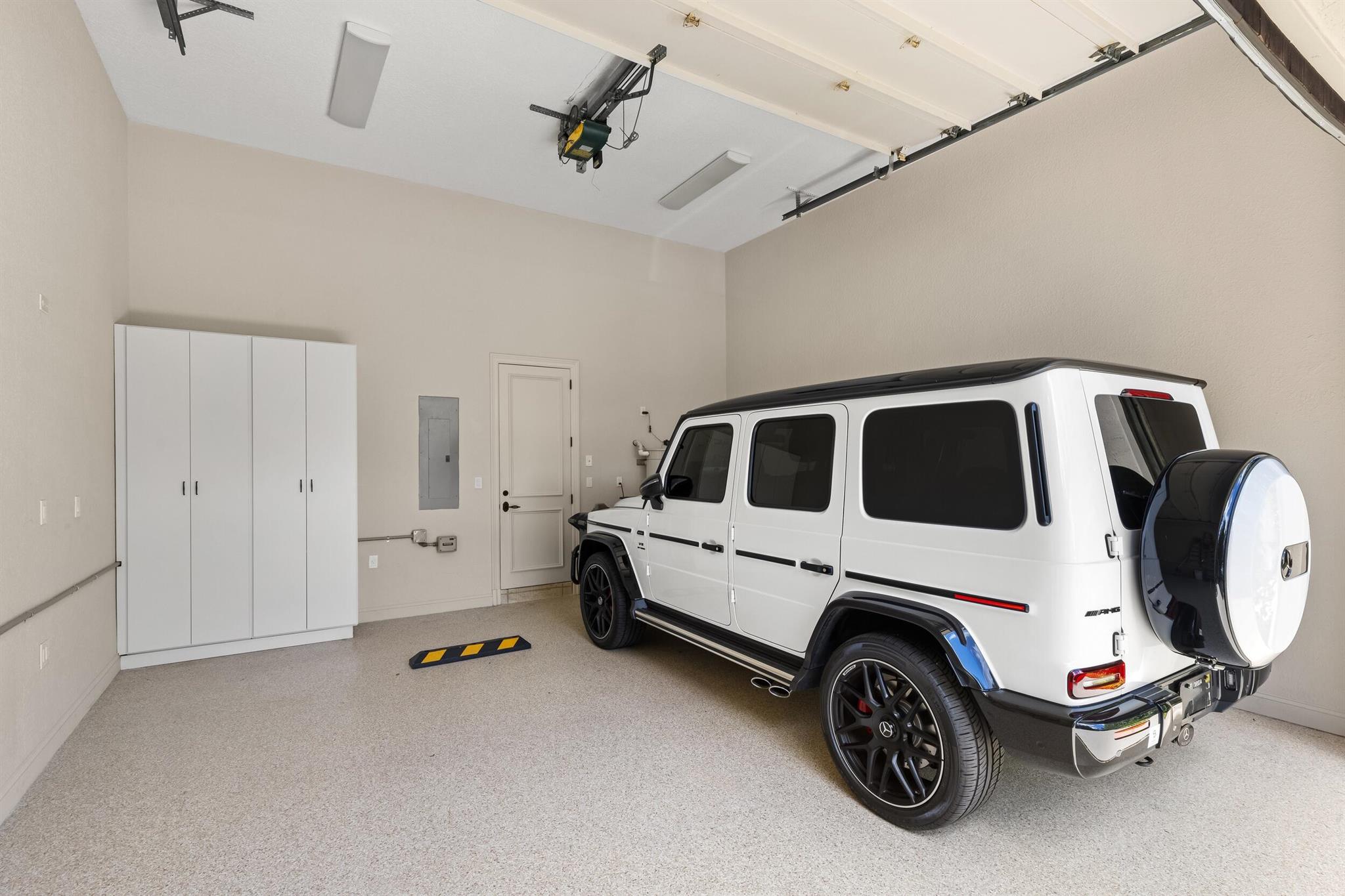 FLORAL PARK - Residential